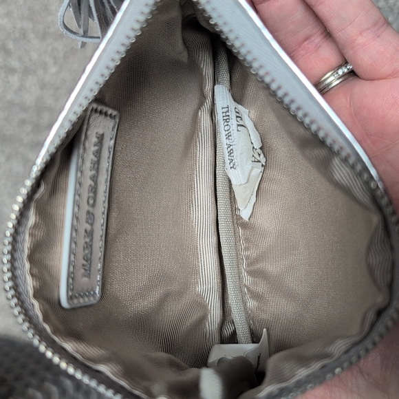 Silver Metallic Zip Pouch - Picture 5 of 6